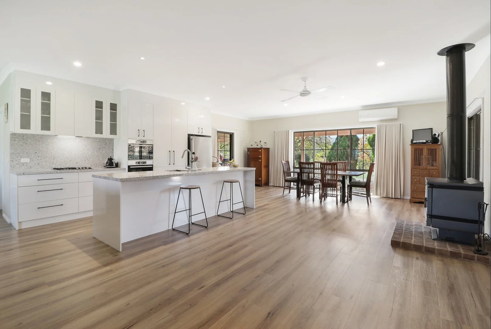 Additional image 4 of 323 Mt Buller Road, Mansfield VIC 3722