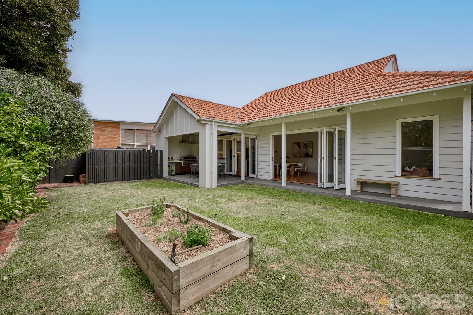 Additional image 16 of 44 Ludstone Street, Hampton VIC 3188