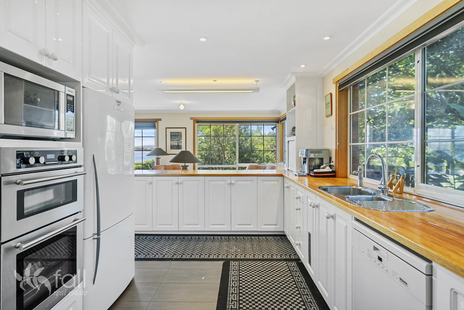 Additional image 14 of 14 Pier Road, Opossum Bay TAS 7023