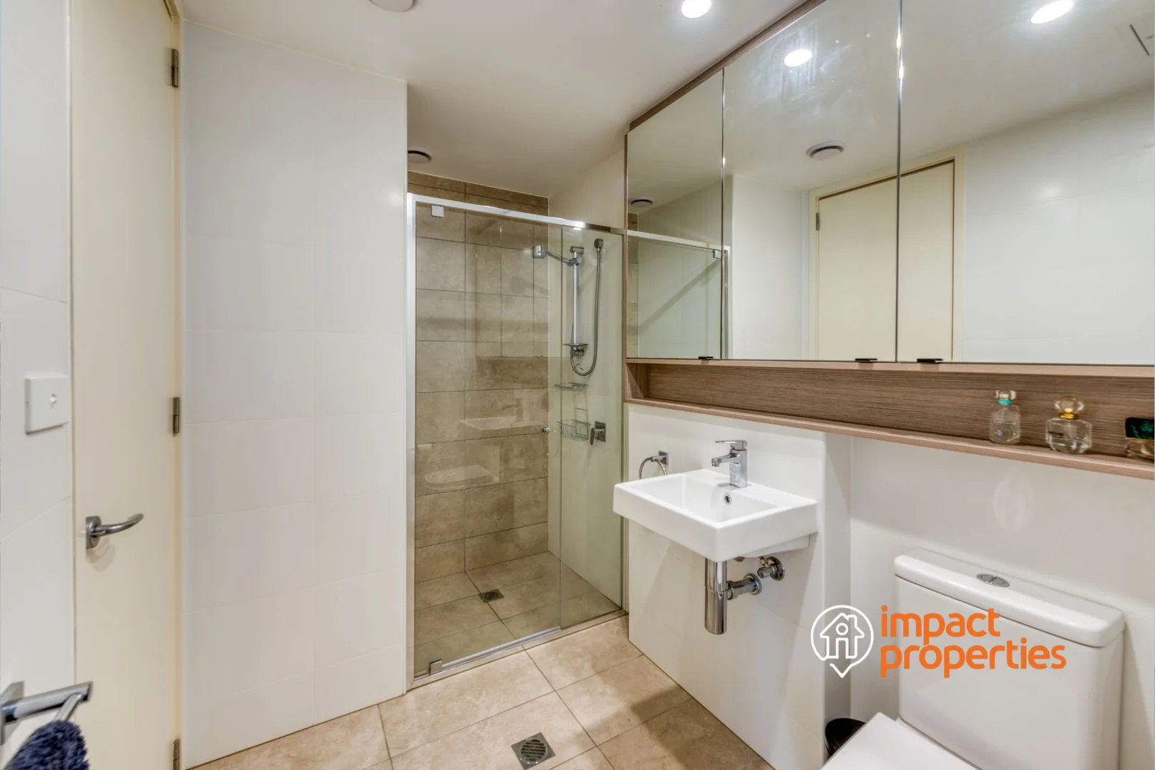 Additional image 5 of 36/115 Canberra Avenue, Griffith ACT 2603