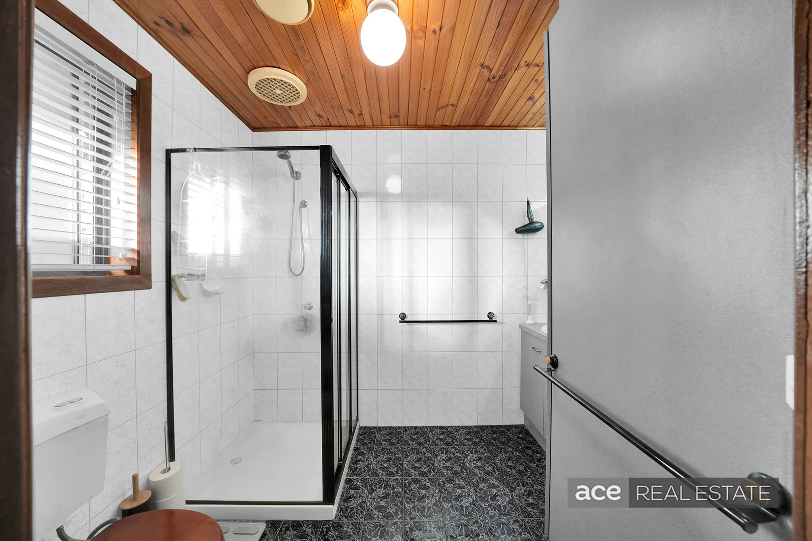 Additional image 16 of 6 Irrewarra Court, Seabrook VIC 3028