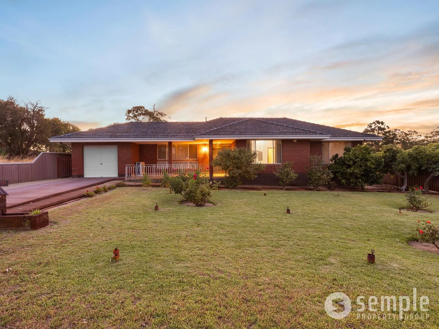 131 Pearse Road, Wattleup WA 6166