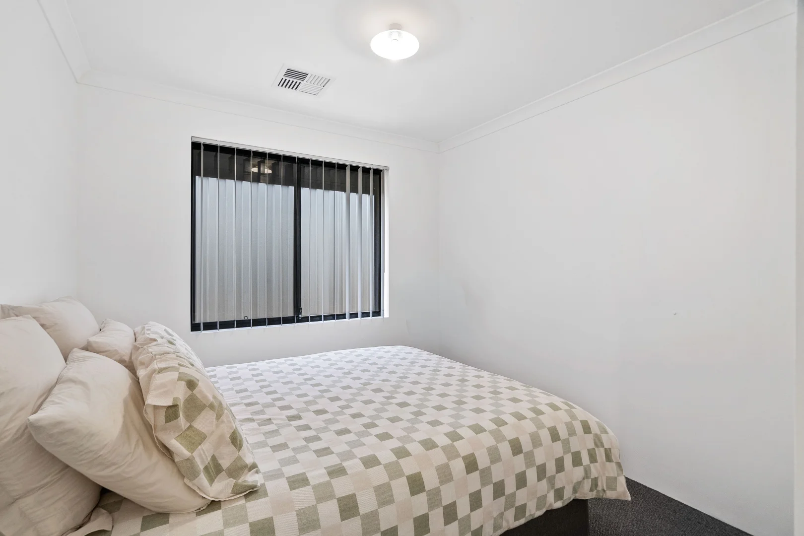 Additional image 11 of 11 Orchardleigh Boulevard, Lakelands WA 6180