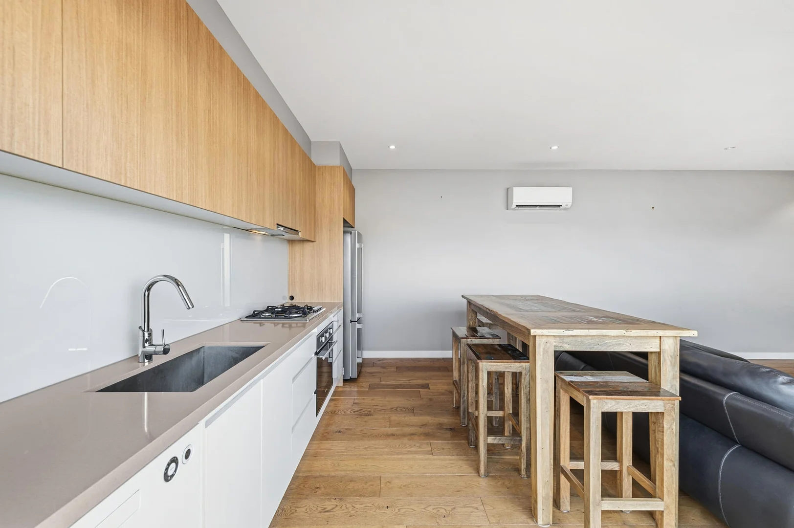 Additional image 5 of 4/16 Holmes Road, Moonee Ponds VIC 3039