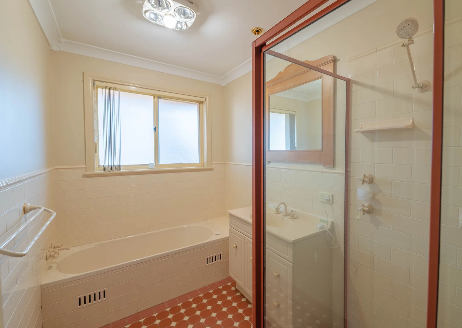 Additional image 8 of 1/4 Friendship Place, Parkes NSW 2870