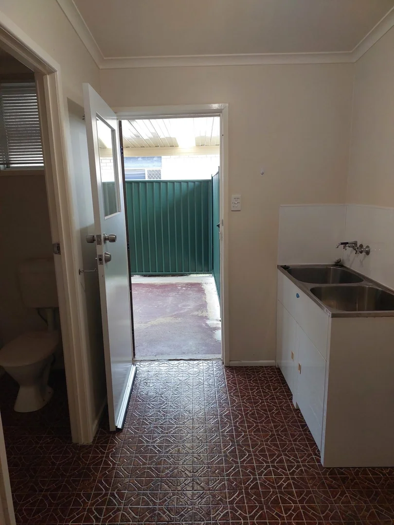 Additional image 13 of 8 Gick Street, Granville QLD 4650