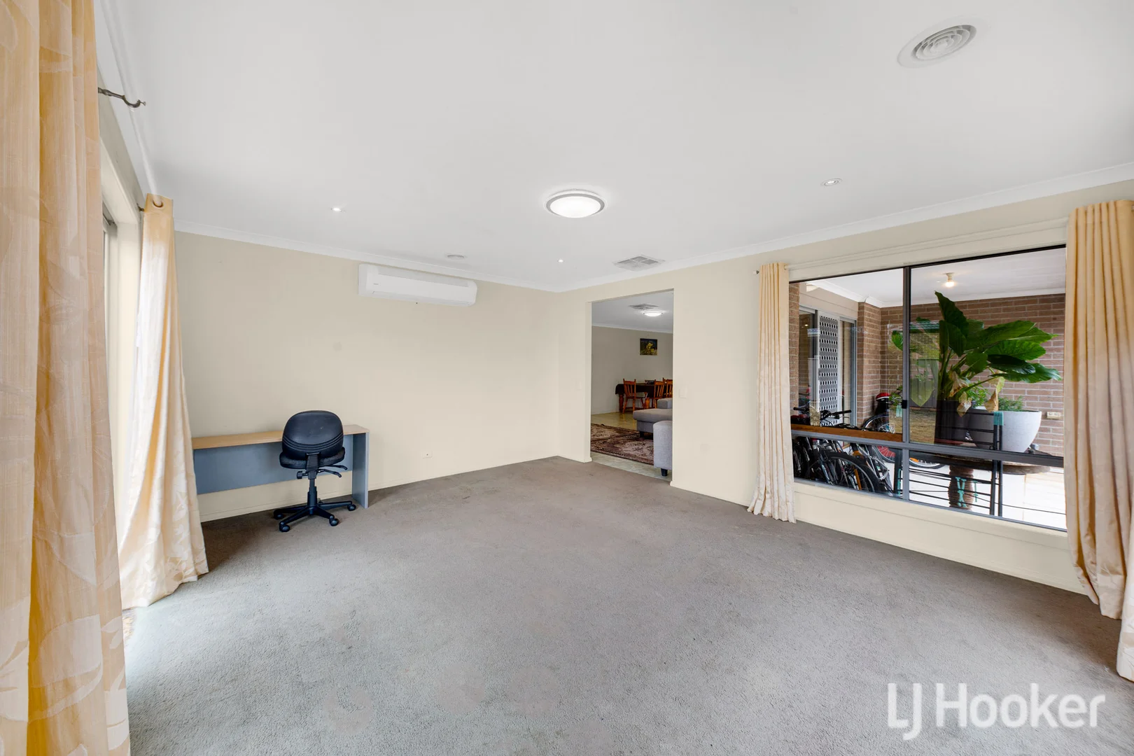 Additional image 11 of 32 Scarborough Crescent, Harkness VIC 3337