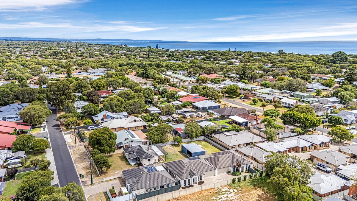Additional image 23 of 2/3 Moore Street, West Busselton WA 6280