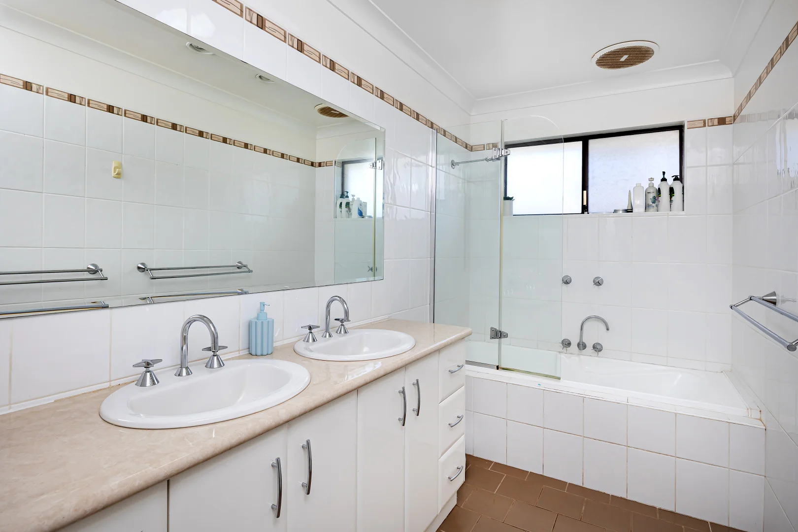 Additional image 8 of 21 Truman Avenue, Tolland NSW 2650