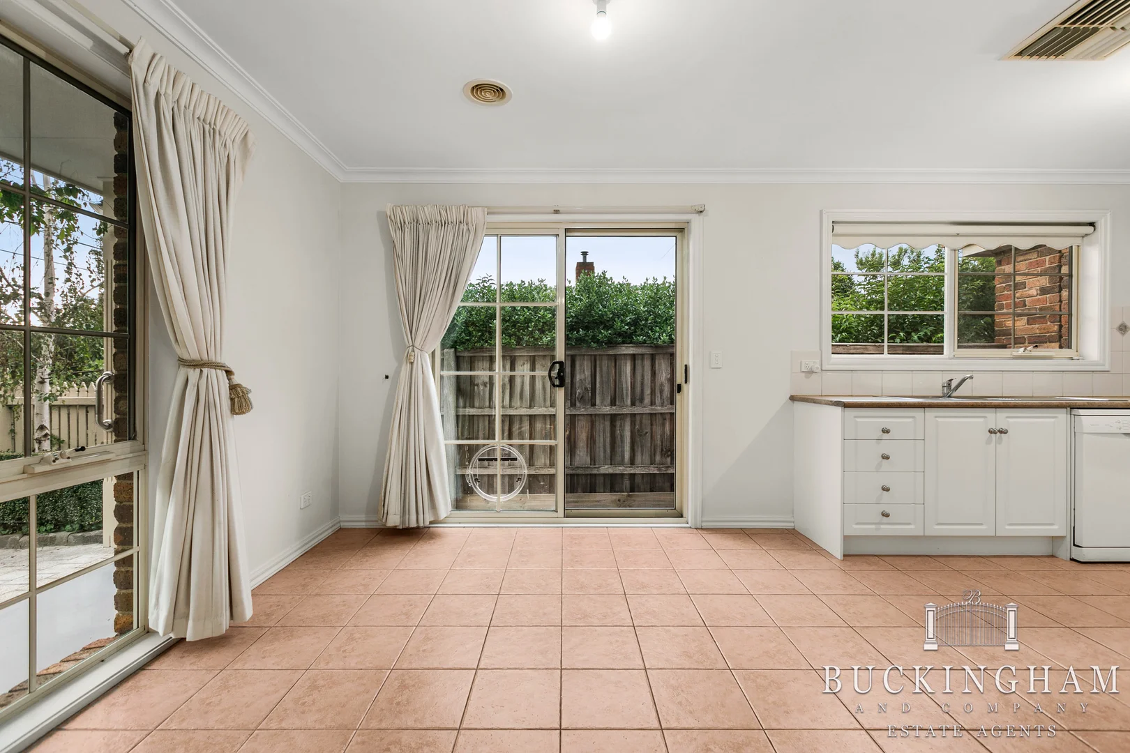 Additional image 7 of 1/9 Mayona Road, Montmorency VIC 3094