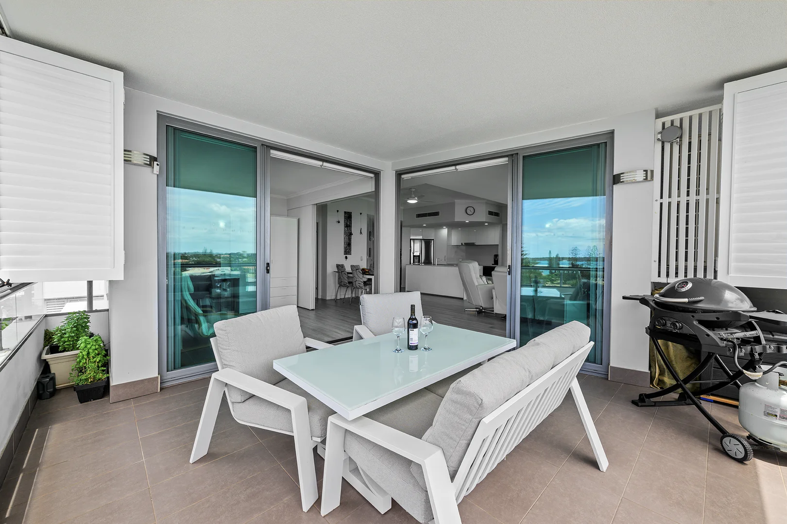 Additional image 4 of 28 Bayview Street, Runaway Bay QLD 4216