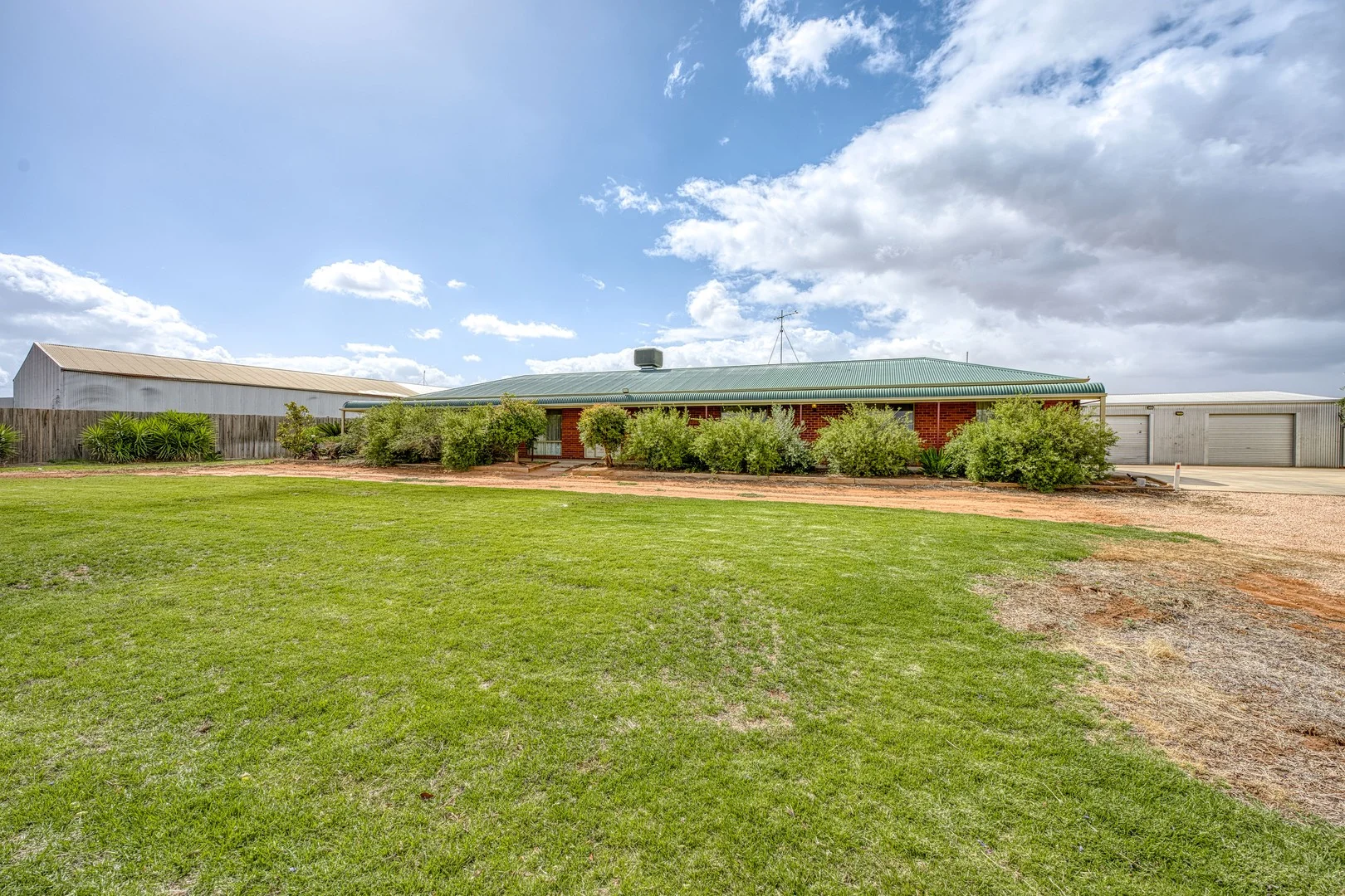 38 Madang Road, Robinvale VIC 3549