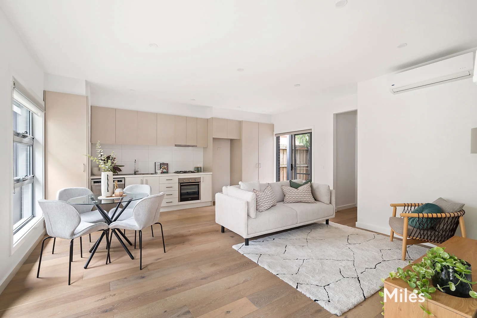 Additional image 2 of 1/1 Jellicoe Street, Ivanhoe VIC 3079