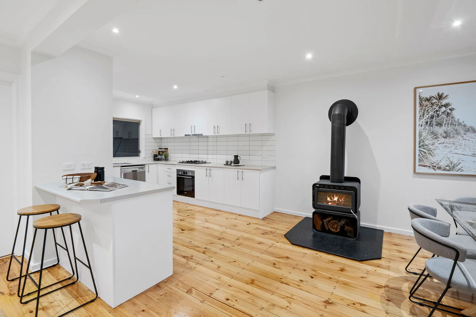 Additional image 3 of 27 Benambra Street, Mornington VIC 3931