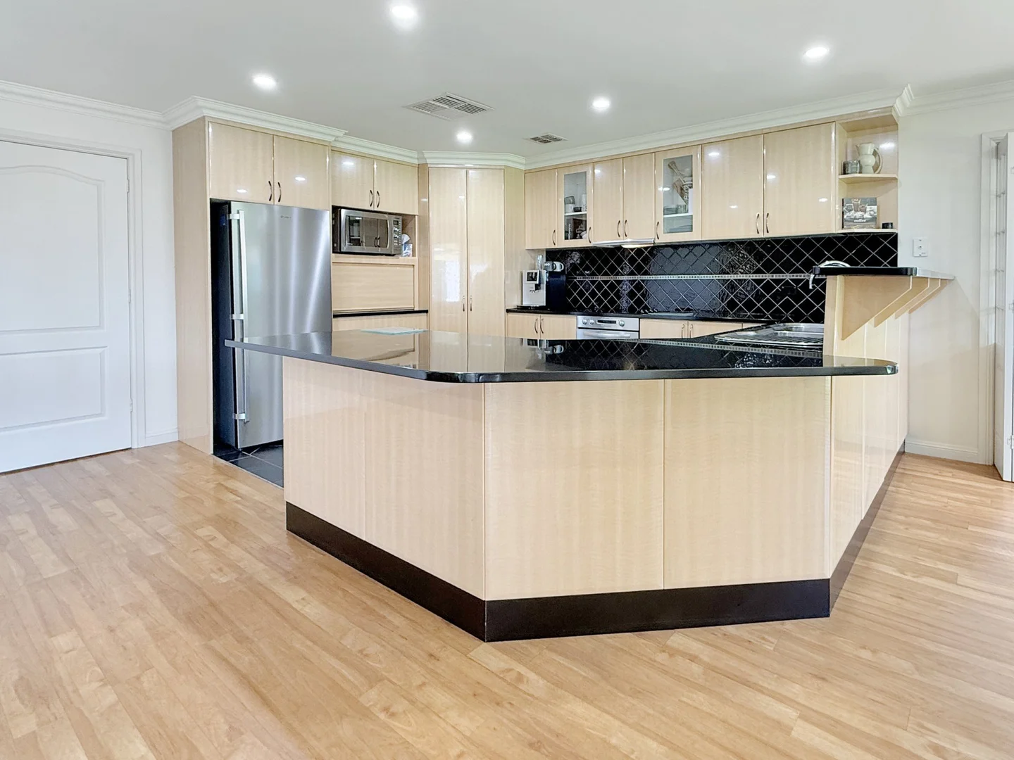 Additional image 7 of 6 Scott Place, Young NSW 2594