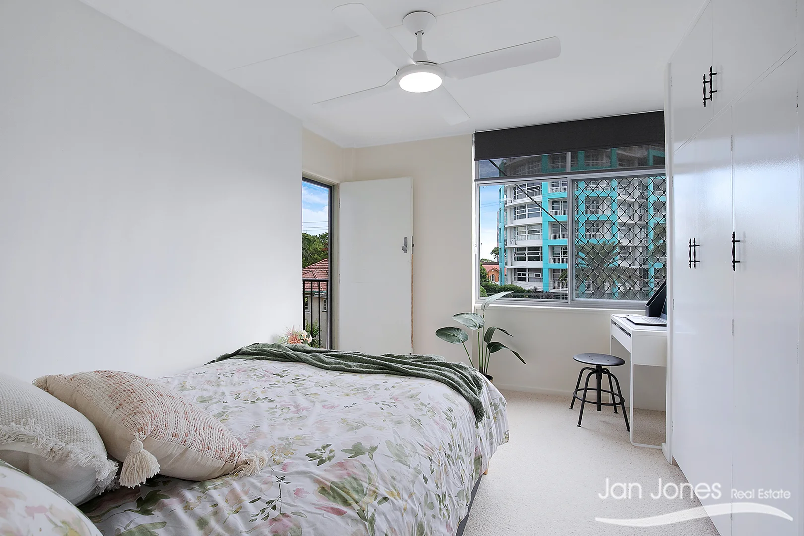 Additional image 16 of Unit 10/73 Marine Pde, Redcliffe QLD 4020