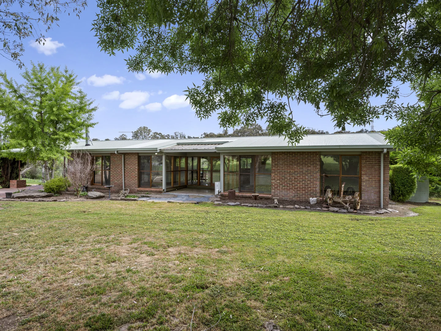 Additional image 4 of 560 Old Tolmie Road, Mansfield VIC 3722