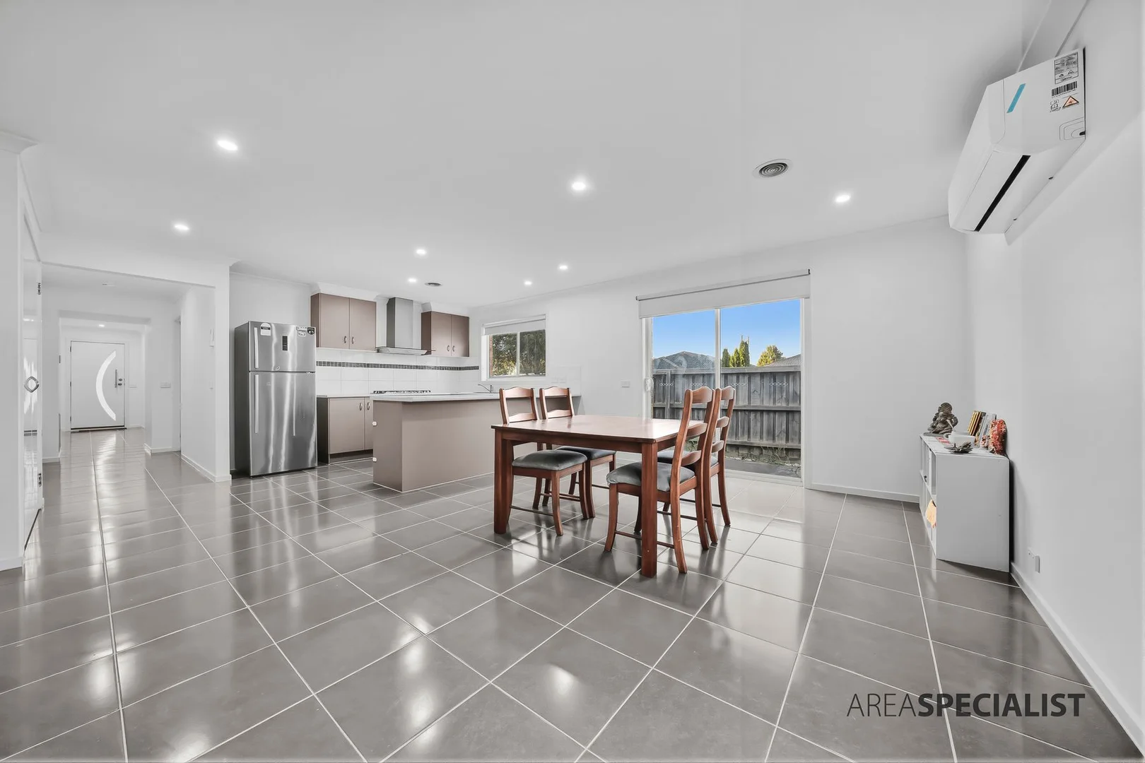 Additional image 10 of 48 Valencia Circuit, Cranbourne VIC 3977
