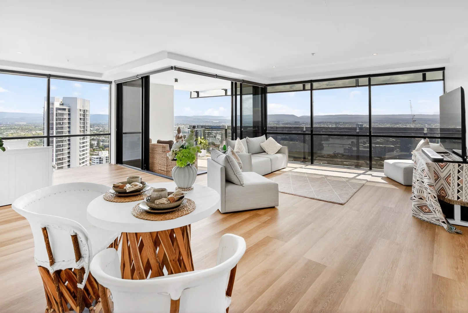 2276/9 Ferny Avenue, Surfers Paradise QLD 4217