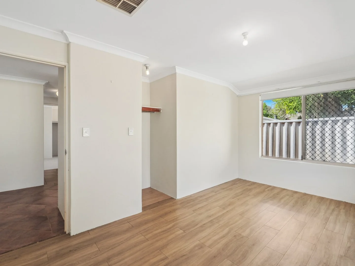 Additional image 22 of 39 Holmesdale Road, Woodbridge WA 6056