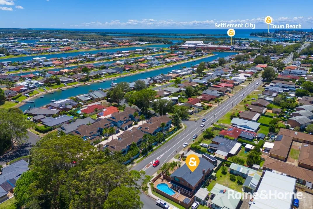 15 Newport Island road, Port Macquarie NSW 2444