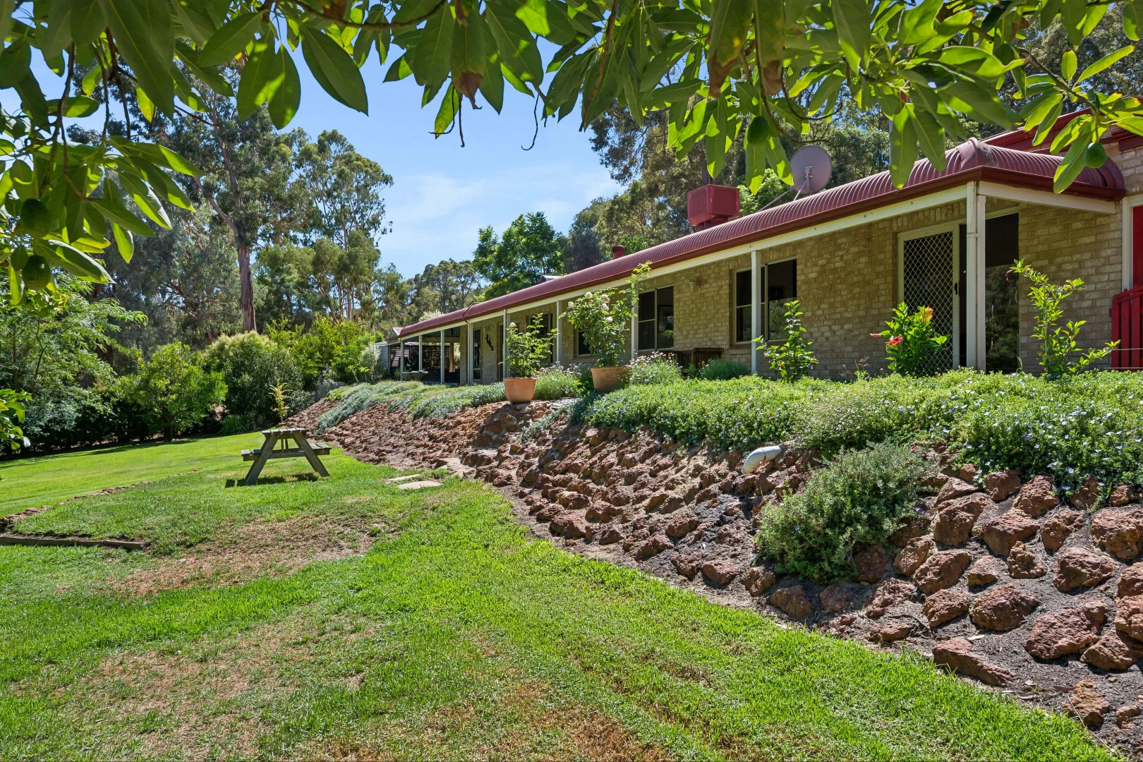 Additional image 21 of 26 Rhodes Place, Jarrahdale WA 6124