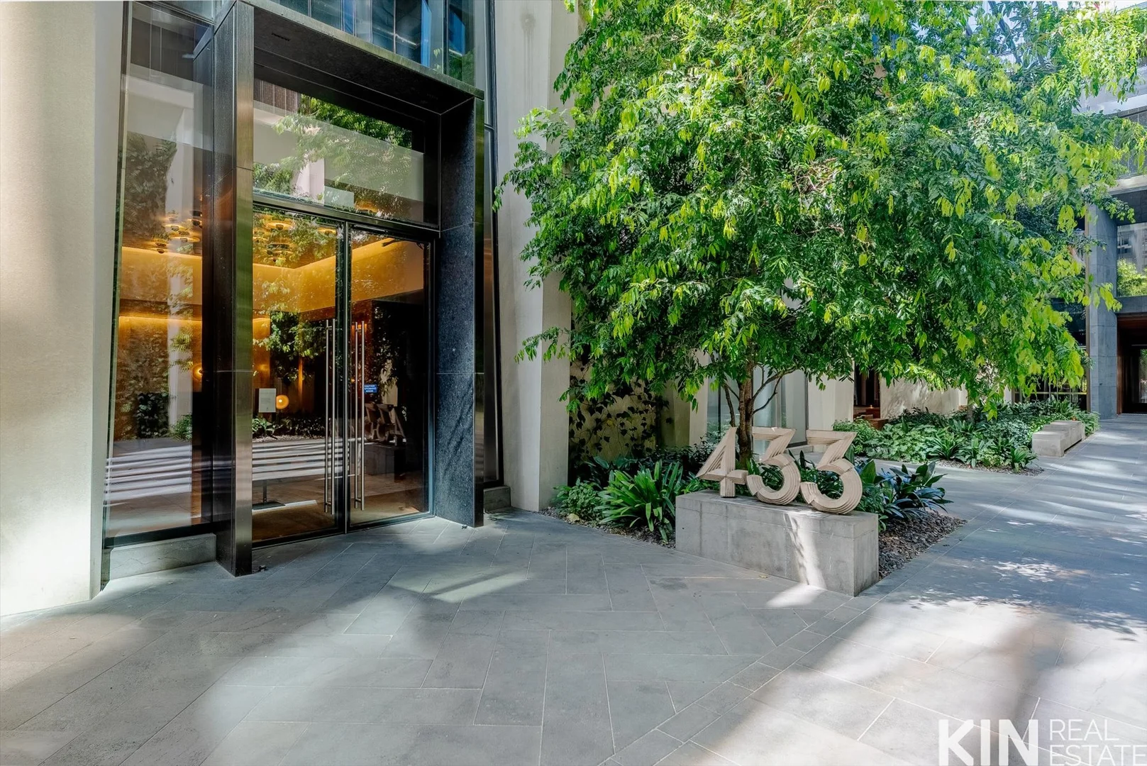Additional image 10 of 2805/433 Collins Street, Melbourne VIC 3000