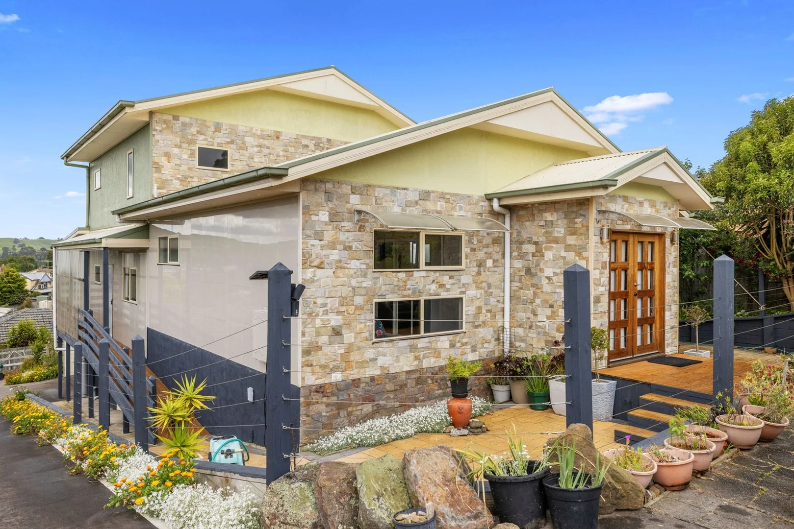 Additional image 2 of 15 Hannah Rise Crescent, Korumburra VIC 3950