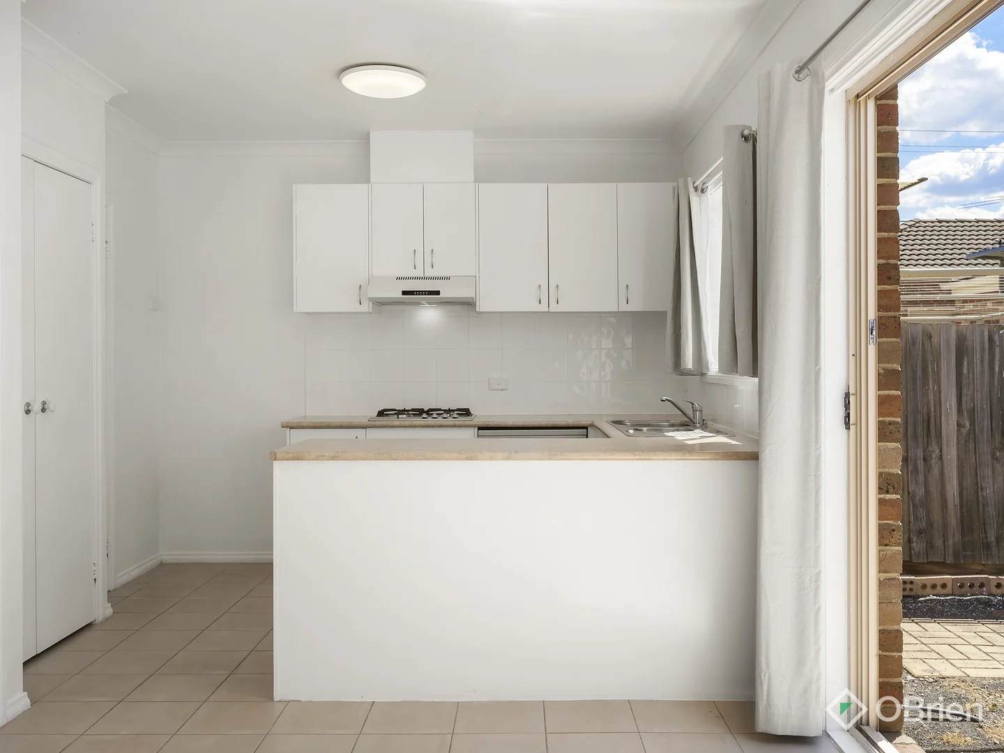 Additional image 5 of 16/12-32 Pecks Road, Sydenham VIC 3037