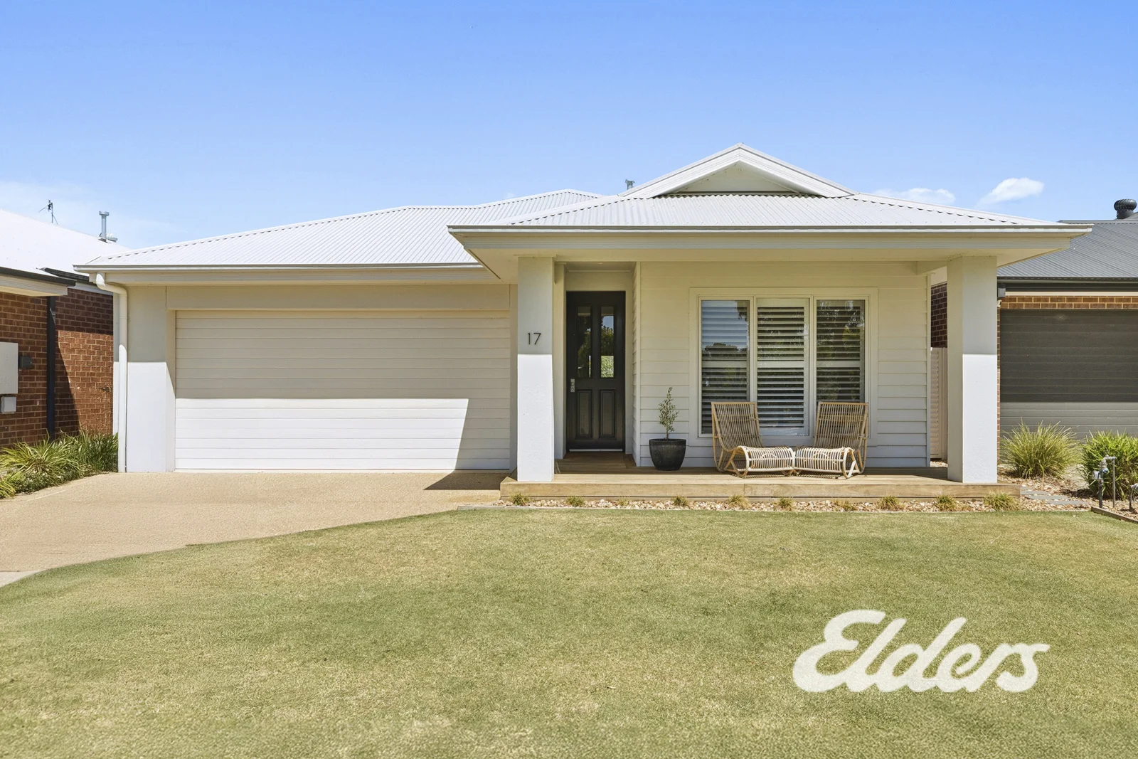 17 Charter Way, Yarrawonga VIC 3730
