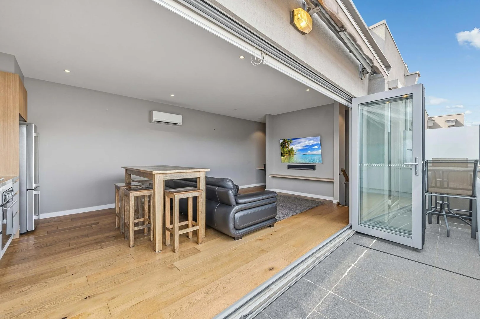 Additional image 2 of 4/16 Holmes Road, Moonee Ponds VIC 3039