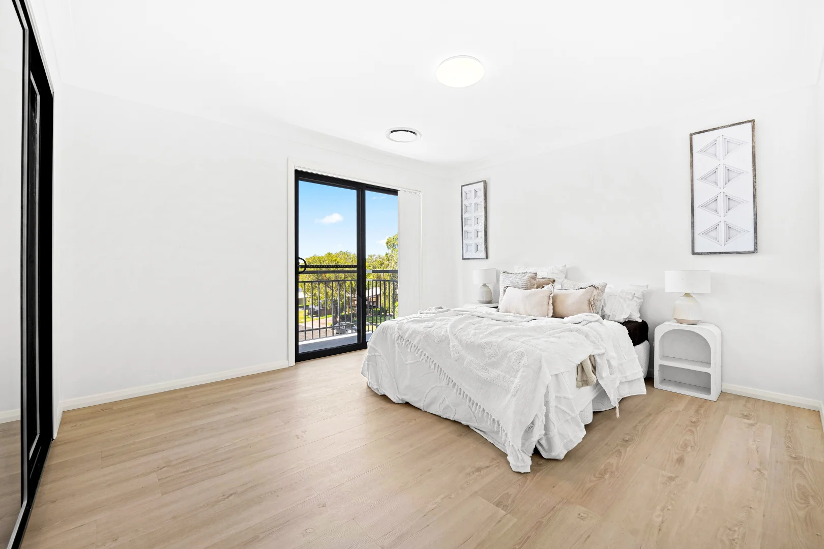 Additional image 13 of 1 Mount Close, Cranebrook NSW 2749