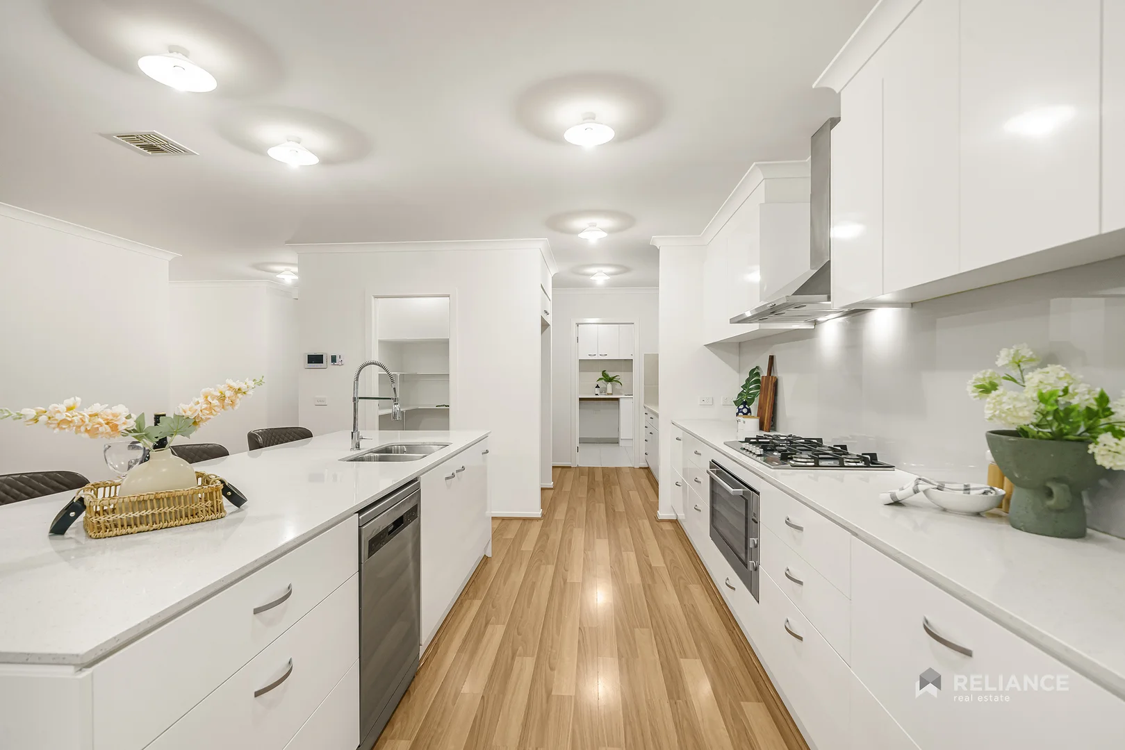 Additional image 18 of 8 Heathwren View, Werribee VIC 3030