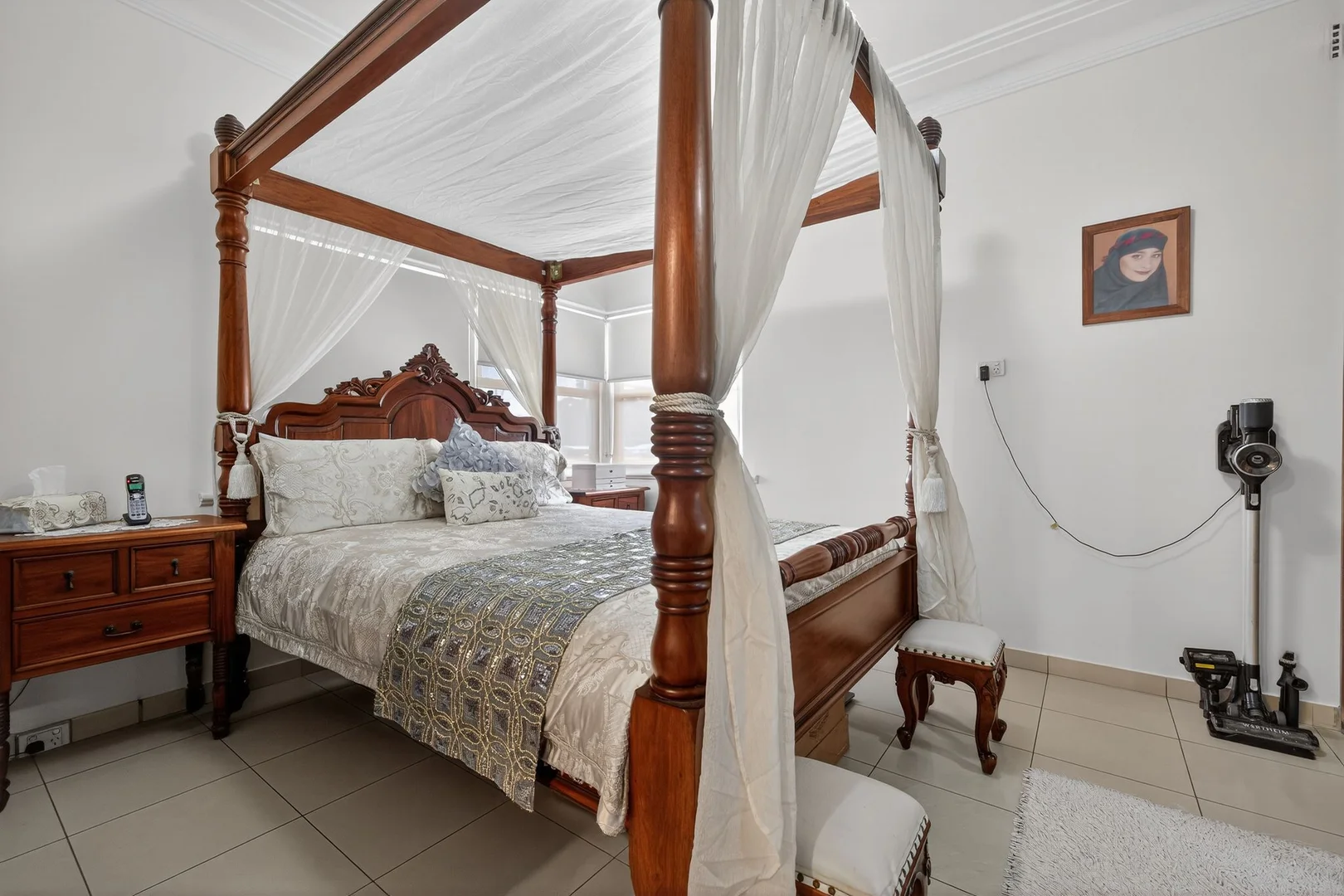 Additional image 7 of 198 Roberts Road, Greenacre NSW 2190