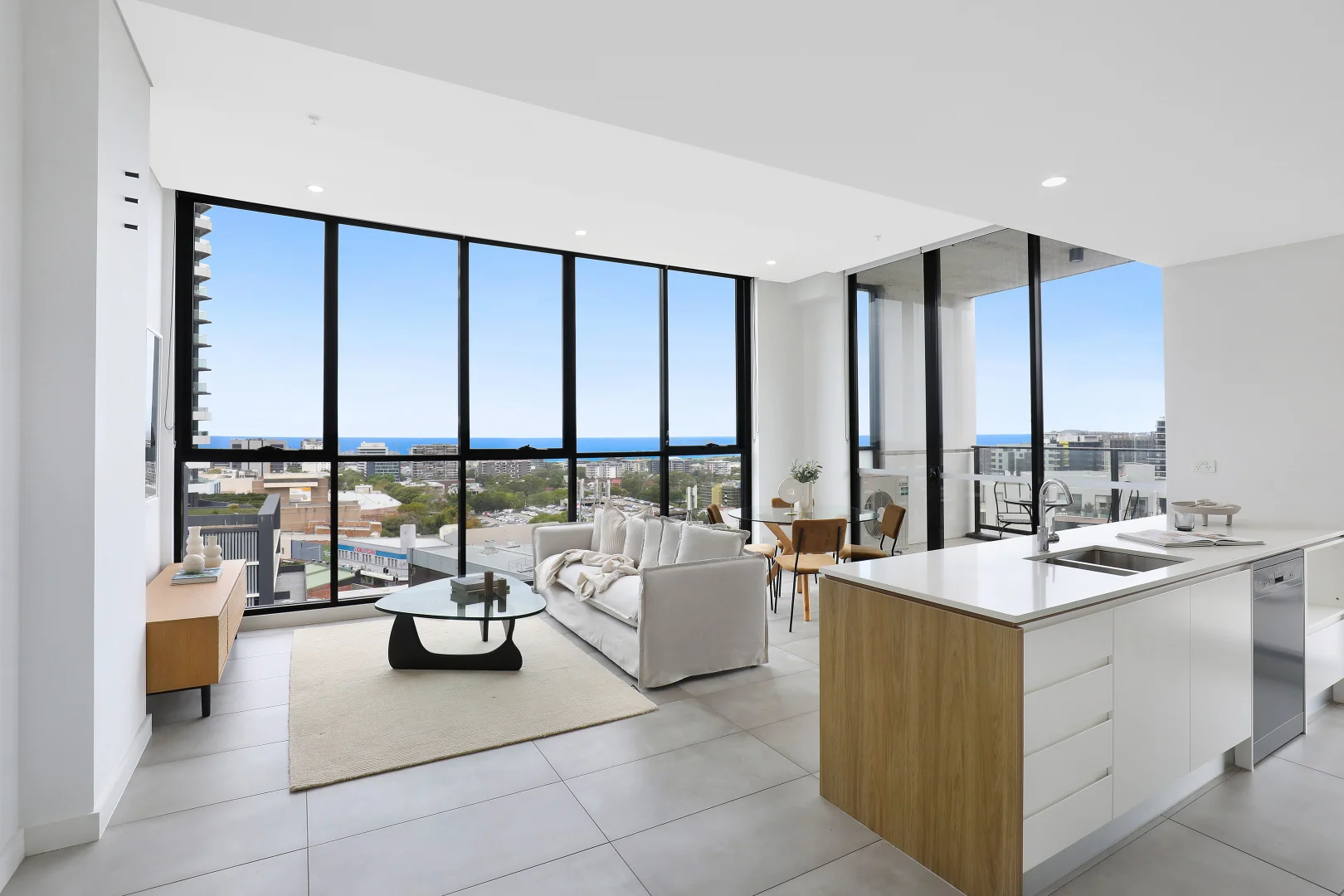 Additional image 4 of 1006/15 Railway Parade, Wollongong NSW 2500