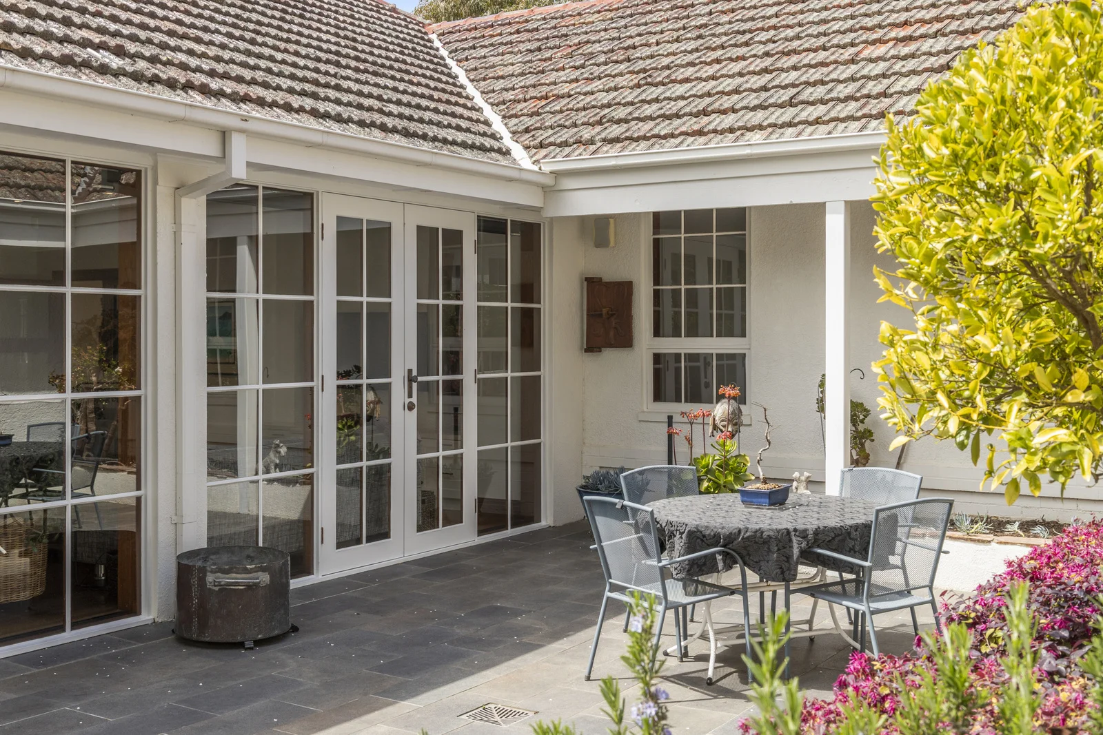 Additional image 27 of 70 National Circuit, Deakin ACT 2600