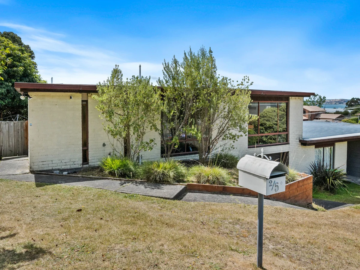 Additional image 18 of 2/5 Tanina Street, Kingston Beach TAS 7050