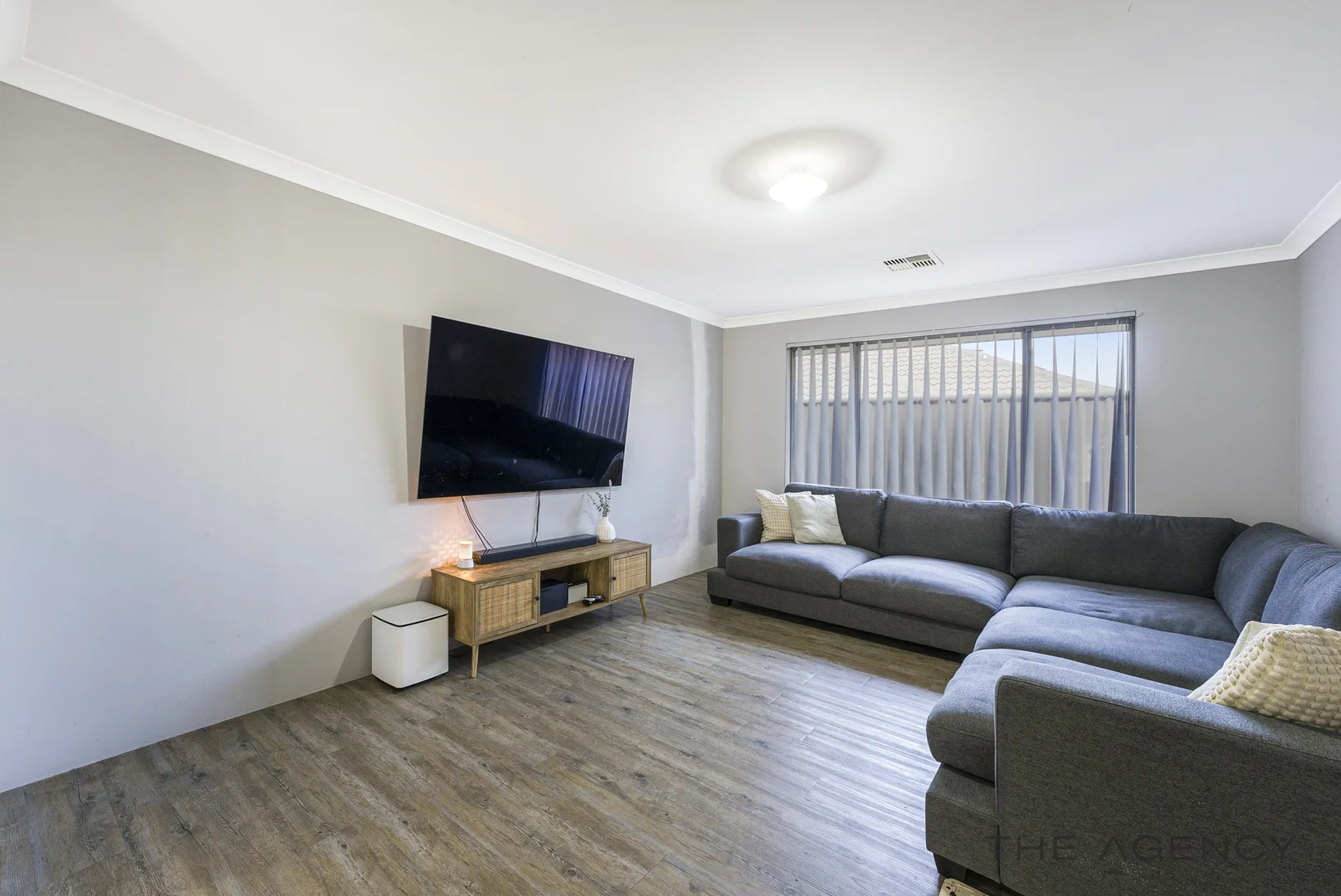 Additional image 16 of 269 Lake Valley Drive, Lakelands WA 6180