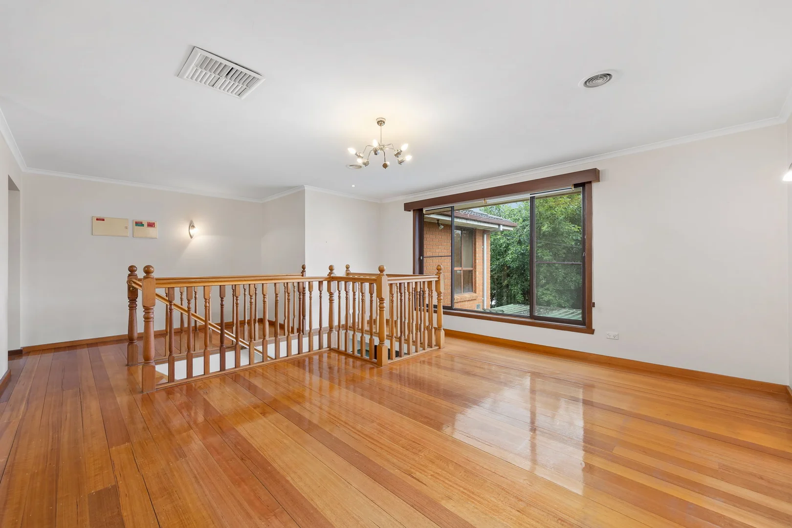 Additional image 4 of 17 Sunnyside Crescent, Wattle Glen VIC 3096