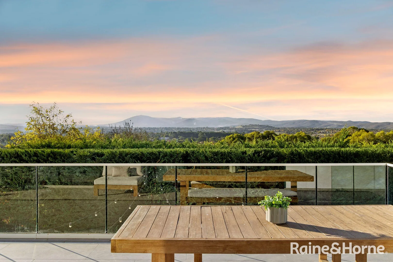 Additional image 3 of 2 Pindara Place, Gisborne VIC 3437