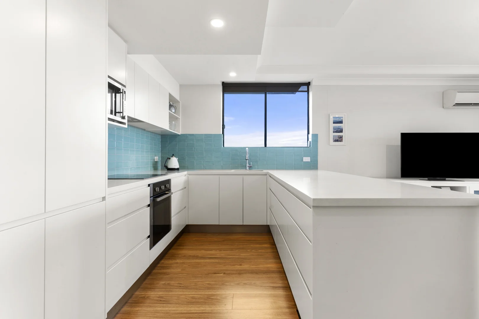 Additional image 4 of 57/2-4 Central Road, Miranda NSW 2228