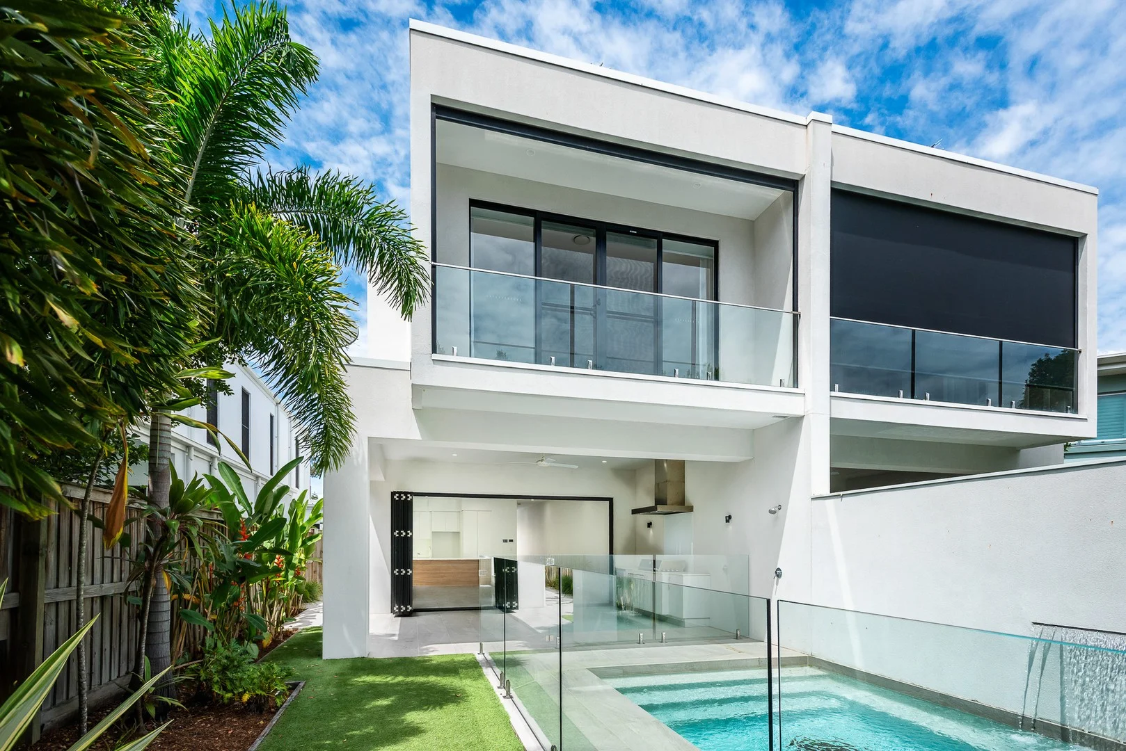 1/55 Breaker Street, Main Beach QLD 4217