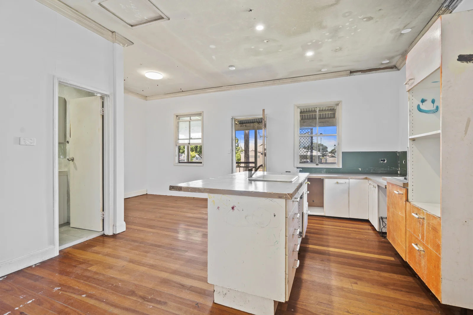 Additional image 6 of 7 Madgwick Street, Wynnum QLD 4178