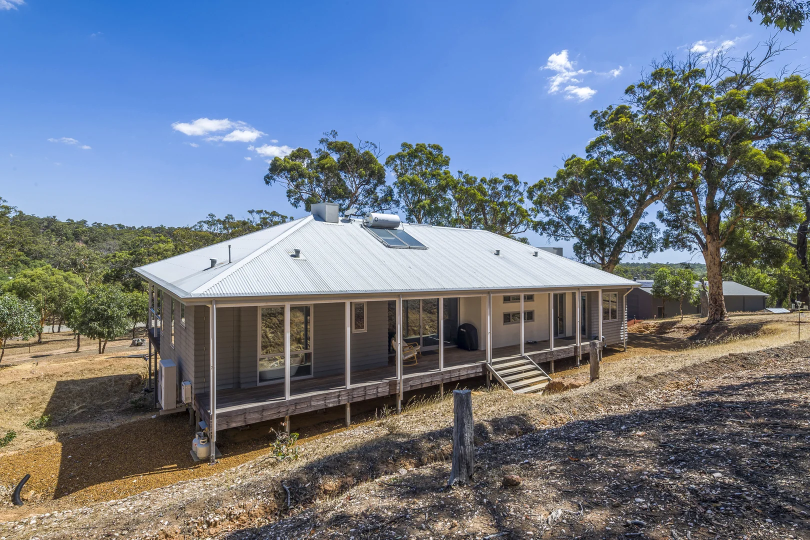 Additional image 22 of 132 Wisteria Way, Chittering WA 6084