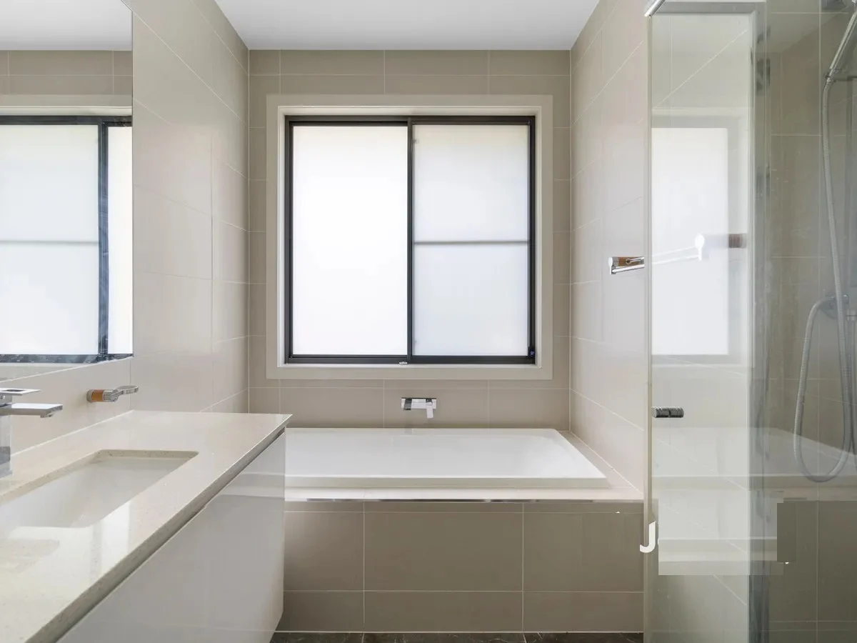 Additional image 12 of 4 Laurel Drive, Helensvale QLD 4212