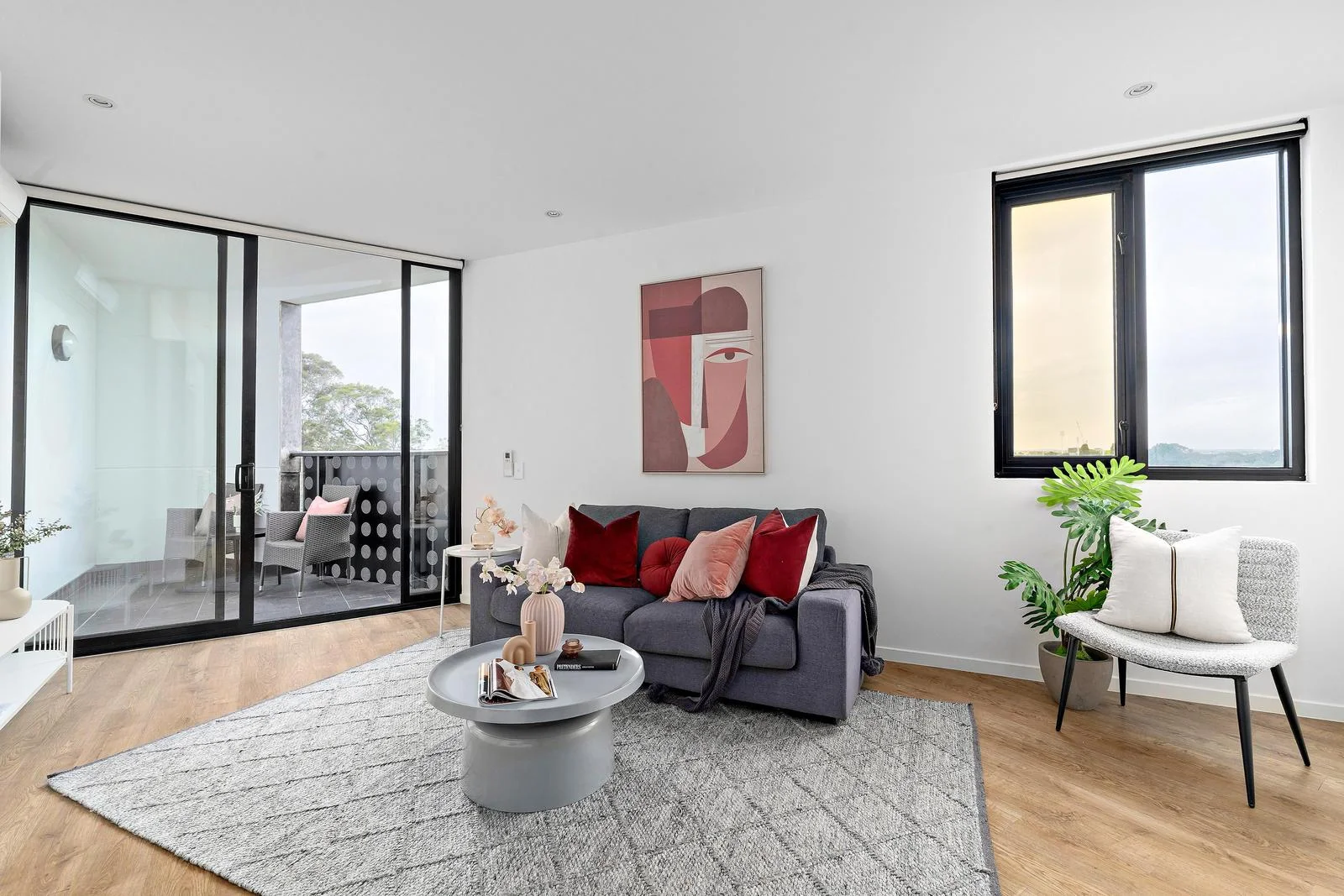 Additional image 4 of 501/81 Cemetery Road, Carlton VIC 3053