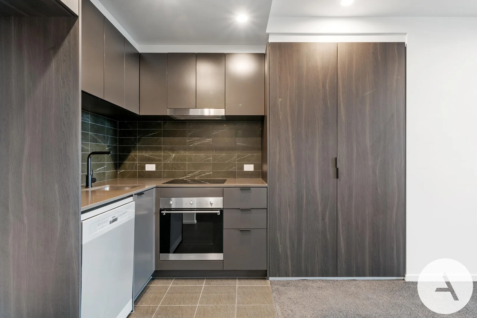 Additional image 5 of 1024/15 Bowes Street, Phillip ACT 2606