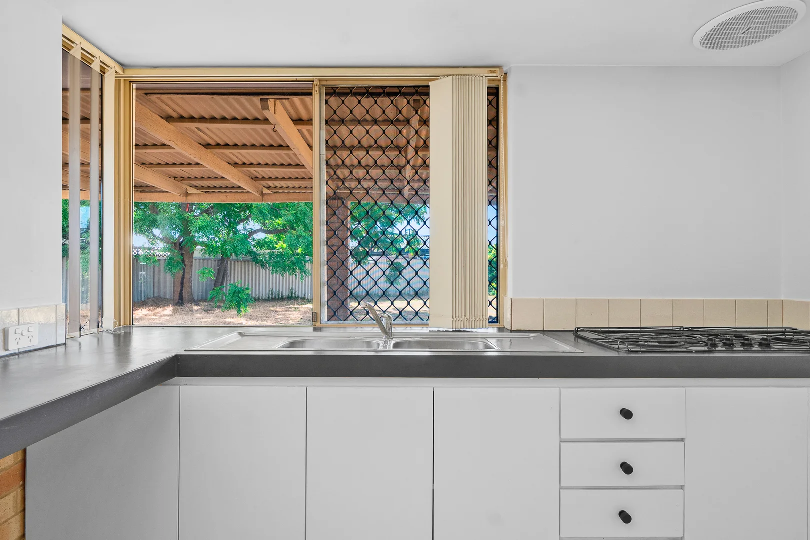 Additional image 8 of 11 Nicholli Court, Gosnells WA 6110