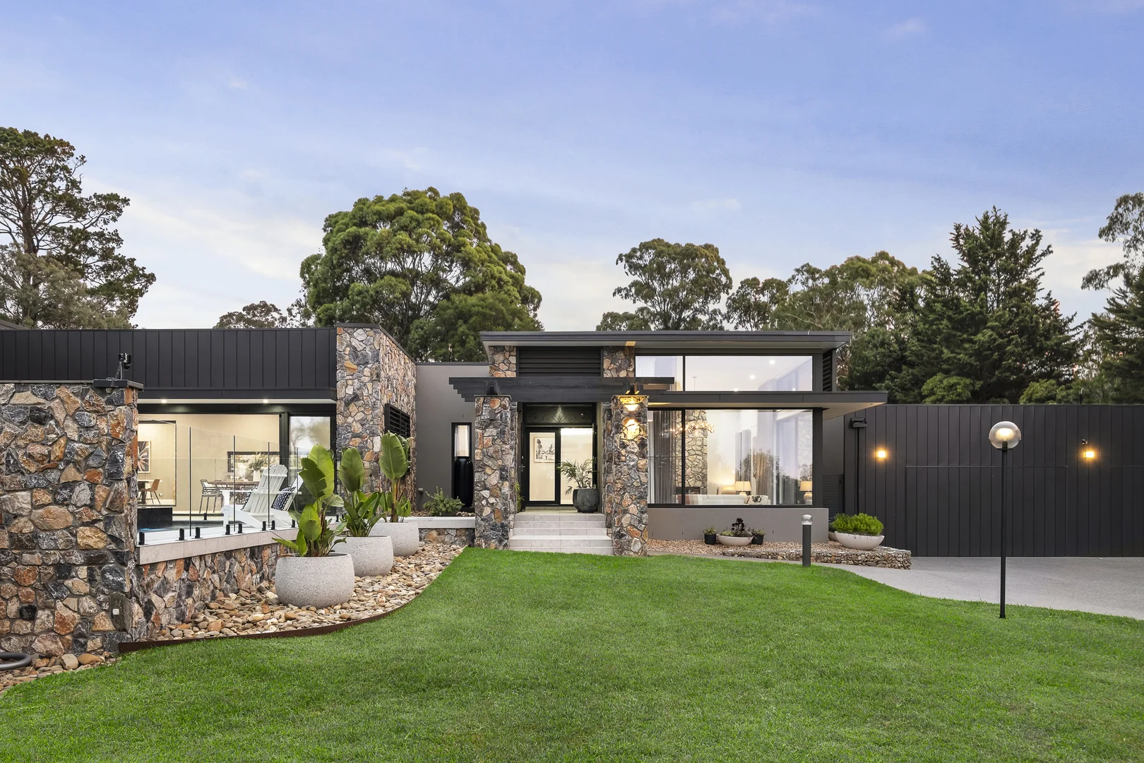 Additional image 3 of 186 Berringa Road, Park Orchards VIC 3114