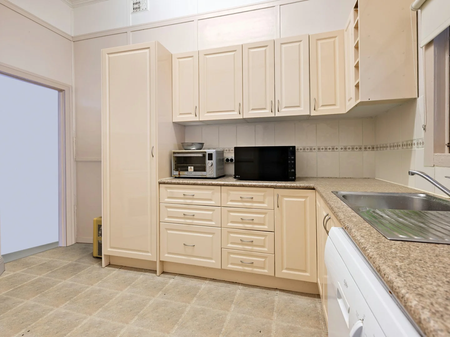 Additional image 9 of 267 Maitland Road, Cessnock NSW 2325